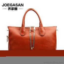 今日头条牛皮女包价格