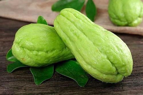 青栀吃瓜,揭秘娱乐圈那些不为人知的幕后故事