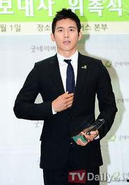 韩国明星高修图片,光影交错中的韩国巨星风采