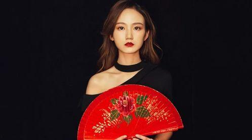 林佳莹网红,从网红到影响力人物，她的蜕变之路”